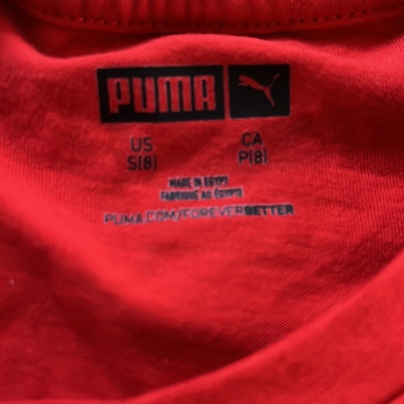 Puma US S(8) red t shirt with black puma logo - Picture 2 of 3